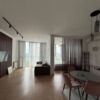 Сдается 2-х комнатная квартира, 65 м²