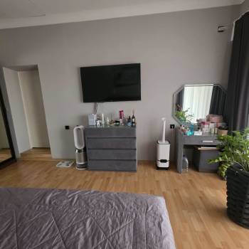 Сдается Дом, 200 м²