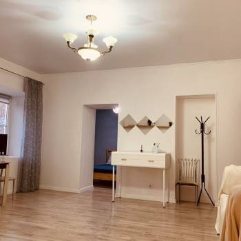 Сдается 1-комнатная квартира, 42 м²