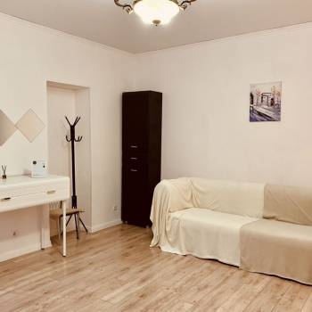 Сдается 1-комнатная квартира, 42 м²