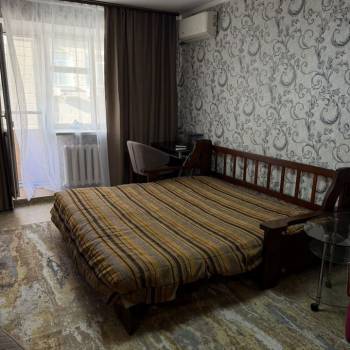 Сдается 1-комнатная квартира, 35 м²