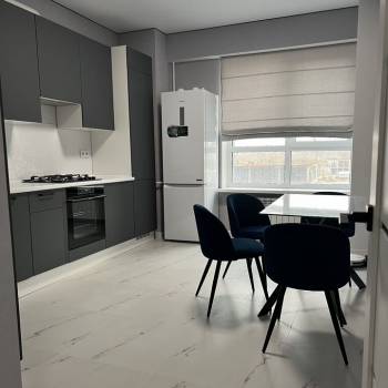 Сдается 1-комнатная квартира, 37 м²