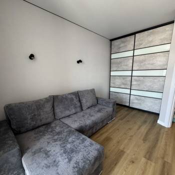 Сдается 1-комнатная квартира, 35 м²