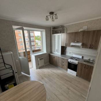 Сдается 1-комнатная квартира, 35 м²