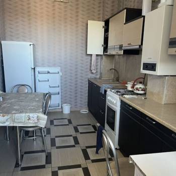 Сдается 1-комнатная квартира, 40 м²