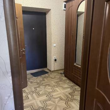 Сдается 1-комнатная квартира, 40 м²