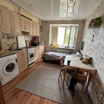 Сдается 1-комнатная квартира, 41,7 м²