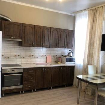 Сдается 1-комнатная квартира, 38 м²