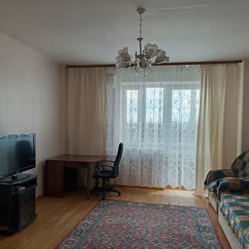 Сдается 1-комнатная квартира, 50,3 м²