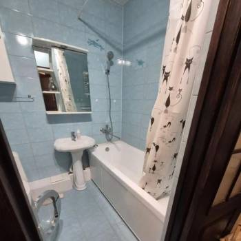 Сдается 1-комнатная квартира, 35 м²