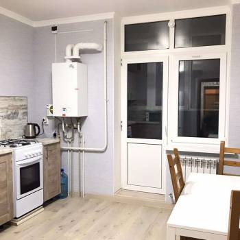 Сдается 1-комнатная квартира, 40 м²
