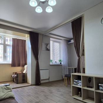 Продается 1-комнатная квартира, 33 м²