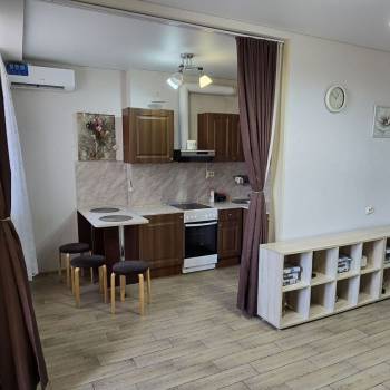 Продается 1-комнатная квартира, 33 м²