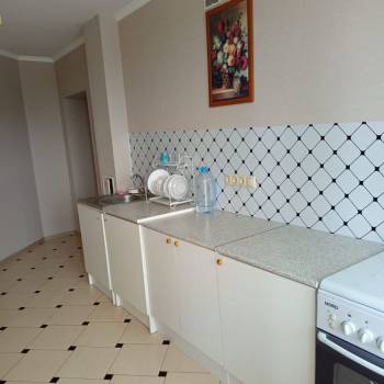 Продается 1-комнатная квартира, 52 м²