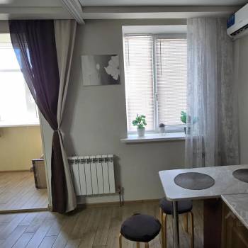 Продается 1-комнатная квартира, 33 м²