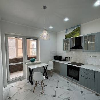 Сдается 1-комнатная квартира, 40 м²