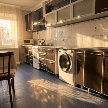 Продается 1-комнатная квартира, 44 м²