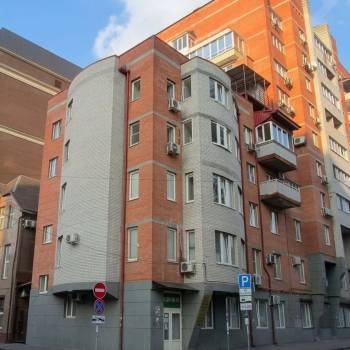 Продается 1-комнатная квартира, 44 м²