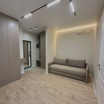Продается 1-комнатная квартира, 34 м²