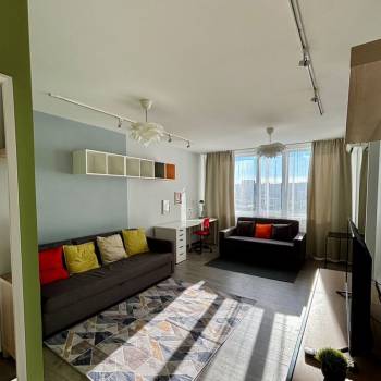 Сдается 1-комнатная квартира, 42,1 м²