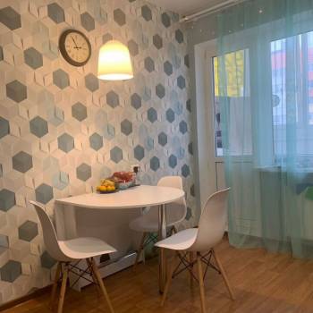 Продается 2-х комнатная квартира, 57 м²