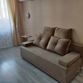 Сдается 1-комнатная квартира, 37 м²