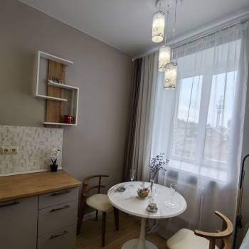 Продается 1-комнатная квартира, 30,4 м²