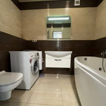 Продается 1-комнатная квартира, 44 м²
