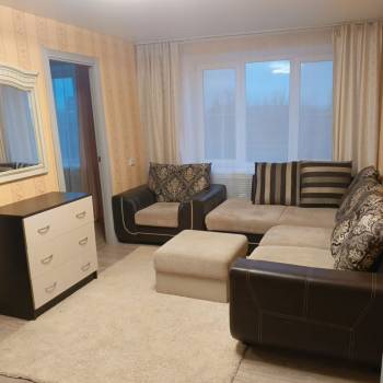 Сдается Многокомнатная квартира, 64 м²