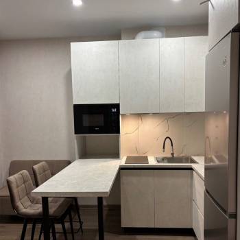 Сдается 1-комнатная квартира, 44 м²