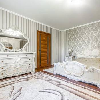Сдается 2-х комнатная квартира, 65 м²