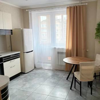 Сдается 1-комнатная квартира, 40,9 м²