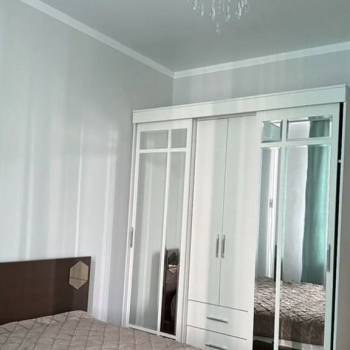Сдается 1-комнатная квартира, 50 м²
