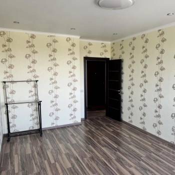 Сдается 2-х комнатная квартира, 80 м²