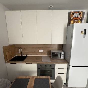 Продается 1-комнатная квартира, 28,4 м²