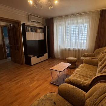 Сдается 2-х комнатная квартира, 55 м²