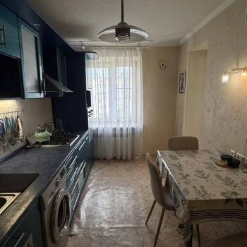 Сдается 2-х комнатная квартира, 55 м²