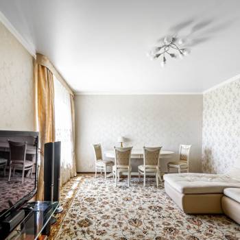 Сдается 2-х комнатная квартира, 65 м²