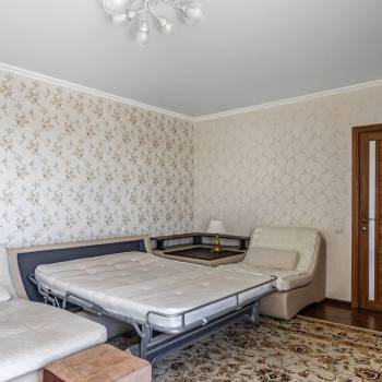Сдается 2-х комнатная квартира, 65 м²