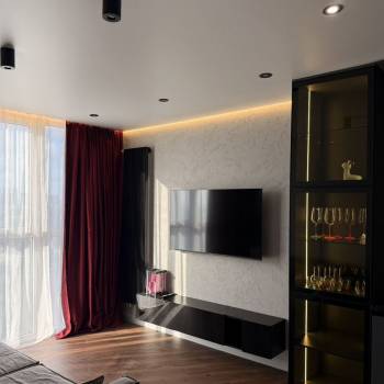 Сдается 1-комнатная квартира, 55 м²