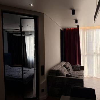 Сдается 1-комнатная квартира, 55 м²