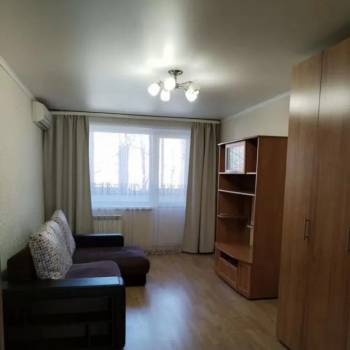 Сдается 1-комнатная квартира, 44 м²