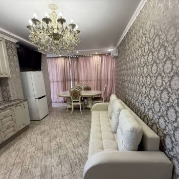 Сдается 2-х комнатная квартира, 74 м²