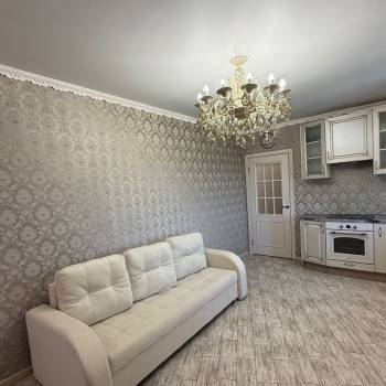 Сдается 2-х комнатная квартира, 74 м²