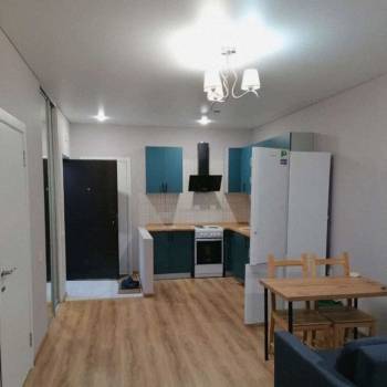Продается 1-комнатная квартира, 43 м²