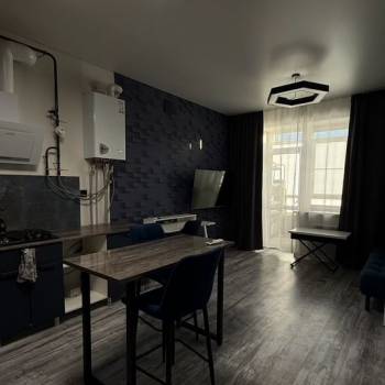 Сдается 1-комнатная квартира, 42 м²