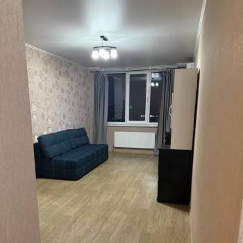 Сдается 1-комнатная квартира, 45 м²