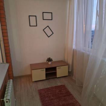 Сдается 1-комнатная квартира, 39 м²