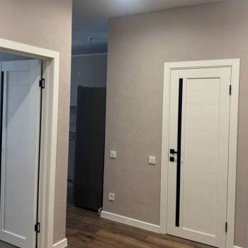 Продается 1-комнатная квартира, 38 м²