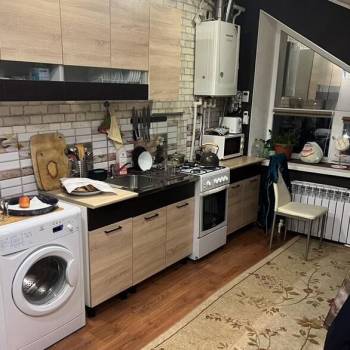 Продается 1-комнатная квартира, 42 м²